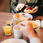 Ibis Centre Rive Gauche Mermoz Ξενοδοχείο