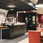 Ibis Centre Rive Gauche Mermoz Готель