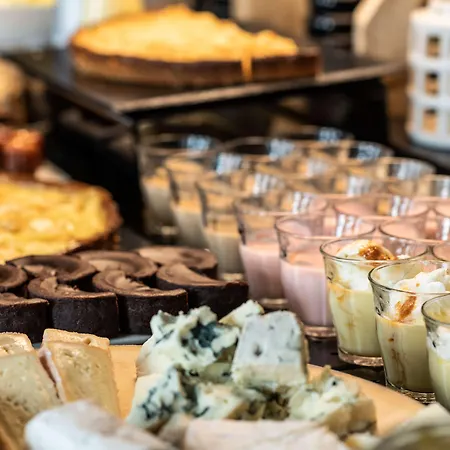 坎帕尼尔罗恩梅尔莫兹旅馆 酒店 3*