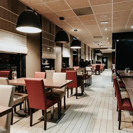 Ibis Centre Rive Gauche Mermoz Otel Rouen