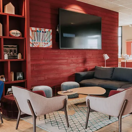 坎帕尼尔罗恩梅尔莫兹旅馆 酒店