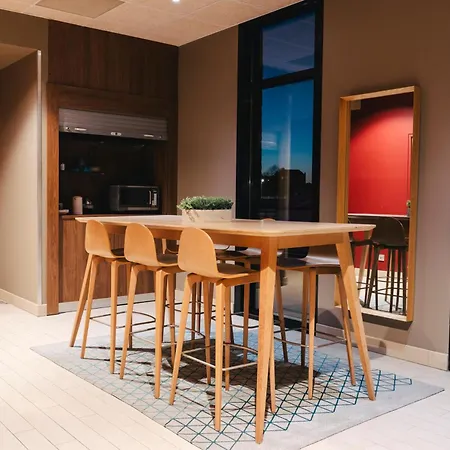 Готель Ibis Centre Rive Gauche Mermoz Руан