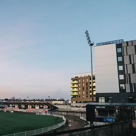 坎帕尼尔罗恩梅尔莫兹旅馆 酒店 鲁昂