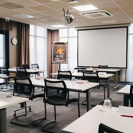 坎帕尼尔罗恩梅尔莫兹旅馆 酒店 鲁昂