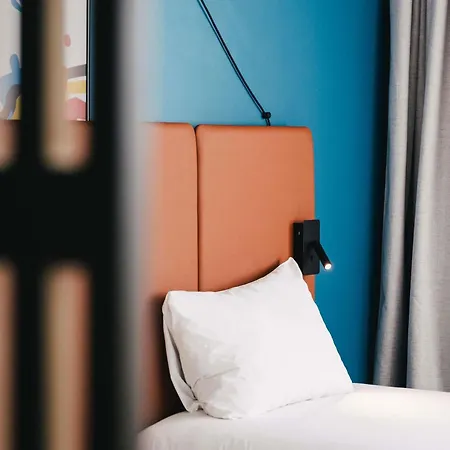 Ibis Centre Rive Gauche Mermoz فندق
