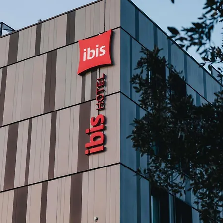 Ibis Centre Rive Gauche Mermoz فندق روان
