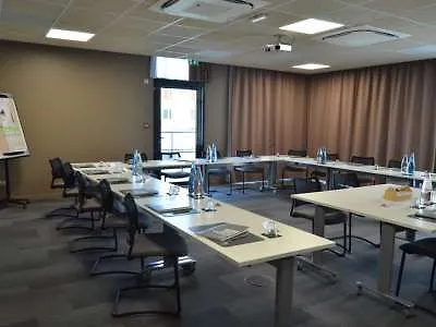 Hotel Ibis Centre Rive Gauche Mermoz