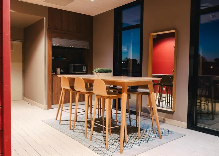 ホテル Ibis Centre Rive Gauche Mermoz ルーアン