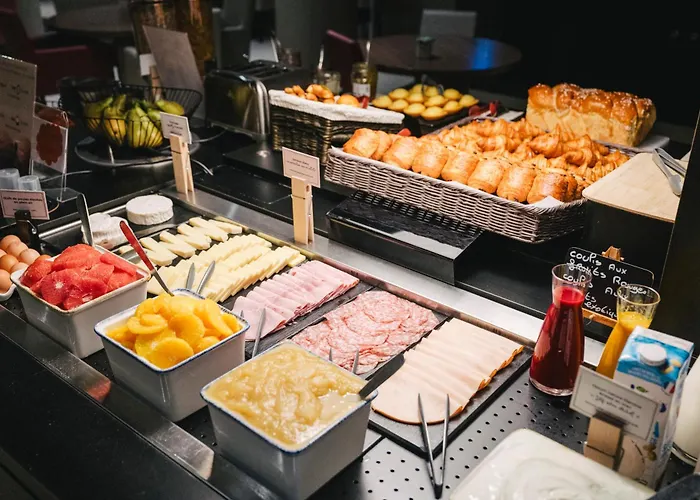 Hotell Ibis Centre Rive Gauche Mermoz 3*