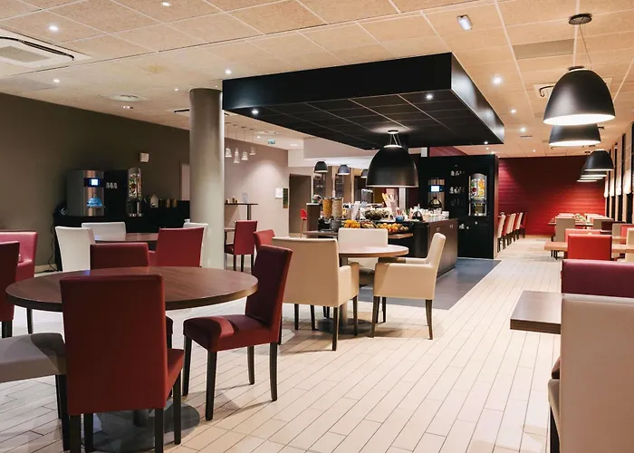 Ibis Centre Rive Gauche Mermoz Hotell