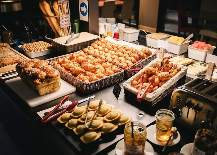 ホテル Ibis Centre Rive Gauche Mermoz ルーアン