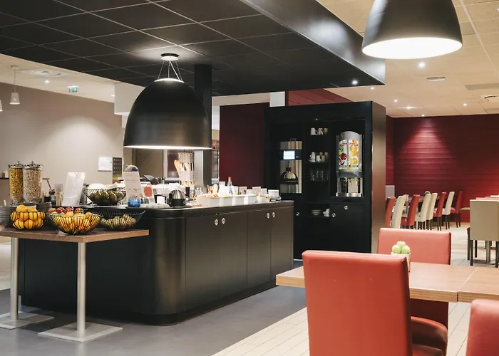 Ibis Centre Rive Gauche Mermoz Hotell