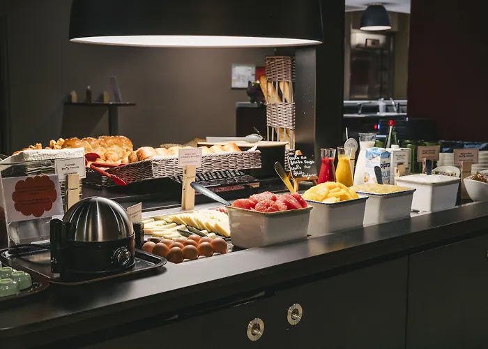 Ibis Centre Rive Gauche Mermoz ホテル